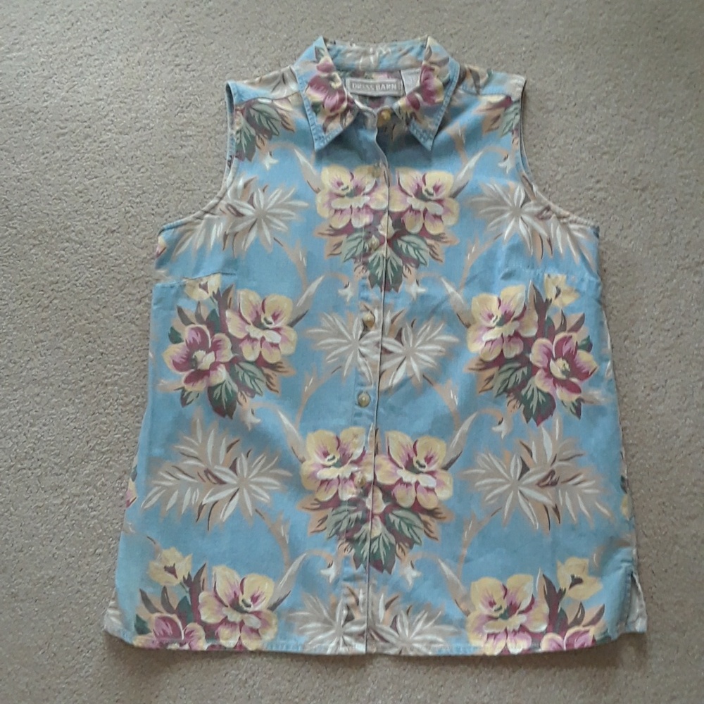 Vintage Sleeveless Button-front Shirt